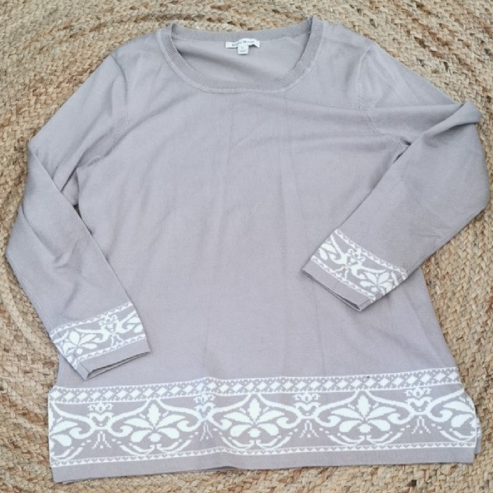 Studio Works womens Karin knit sweater. Size XL